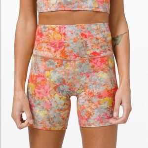 Align shorts lululemon Inflorescence multi 15’’